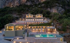 Paleo Villas